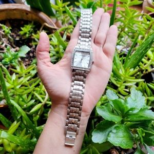 Classic Cosmopolitan Quartz Silver Rhinestone Watch